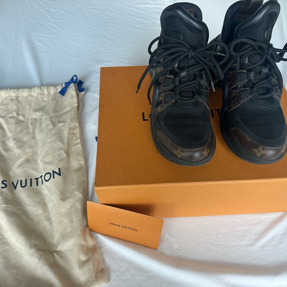 Authentic Louis Vuitton High Archlite Sneakers - Picture 2 of 10